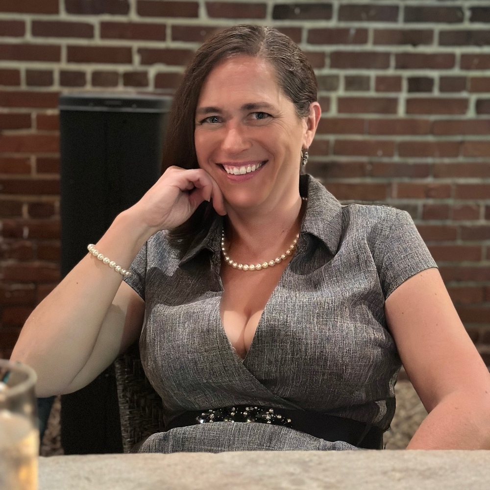 Meet your Posher, Jennifer